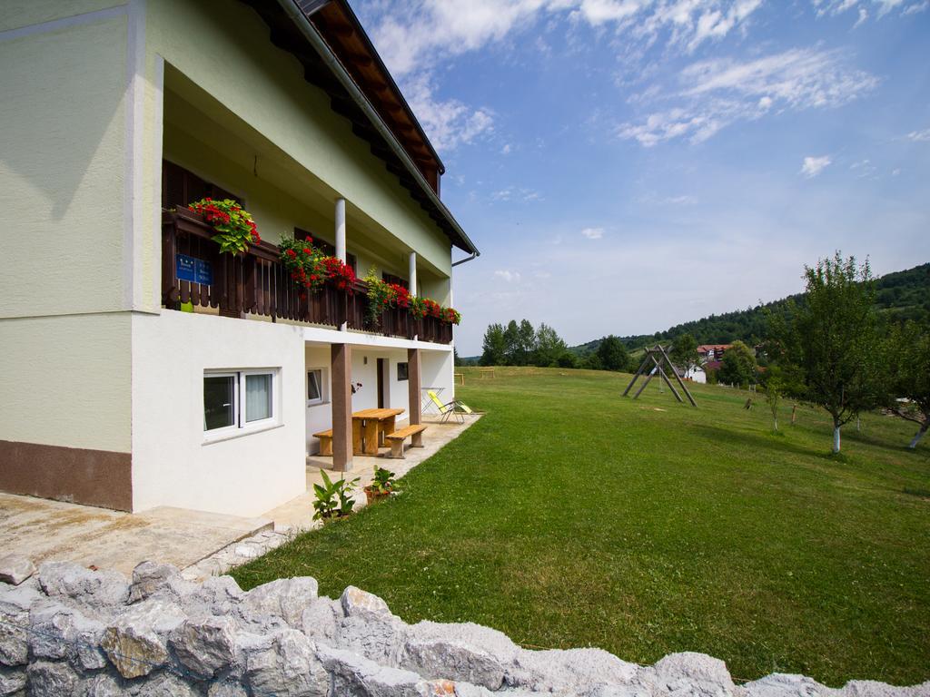 Hotel House Josipa à Rakovica Extérieur photo