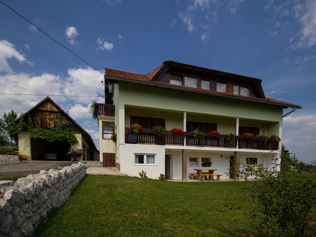 Hotel House Josipa à Rakovica Extérieur photo